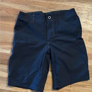 Renegade Rock 9" Shorts - Men's Black Shorts